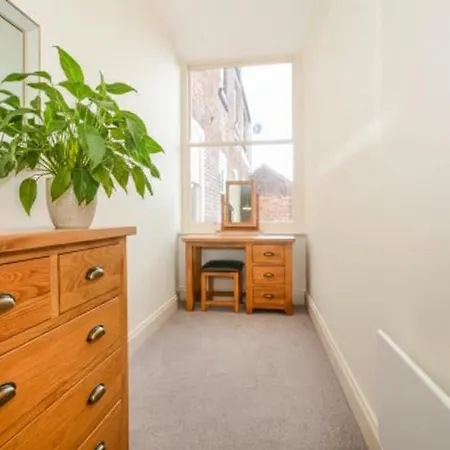 Minster's Keep- Near Minster & Free Parking York