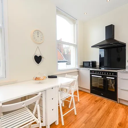 Minster's Keep- Near Minster & Free Parking Apartment